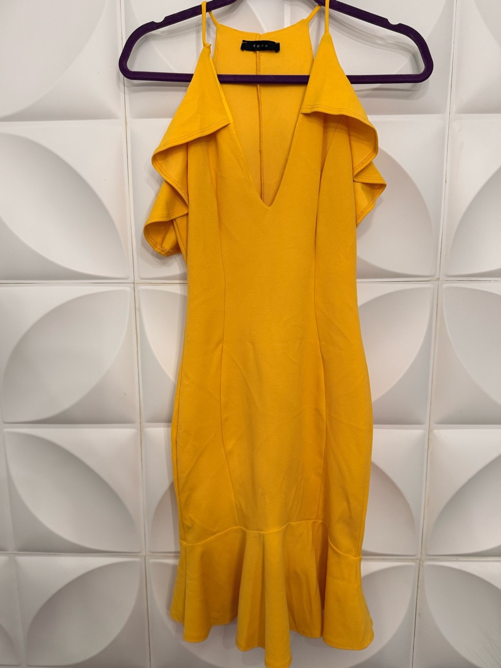 Cold-Shoulder Yellow Midi Dress with Ruffle Hem